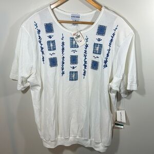 {Alfred Dunner} NWT White Knit Tee with Embroidered front Blue Florals 2X